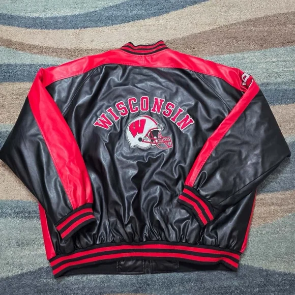Vintage Wisconsin Badgers Steve & Barry’s FAUX Leather Jacket NCAA Men’s XXL - Picture 2 of 9